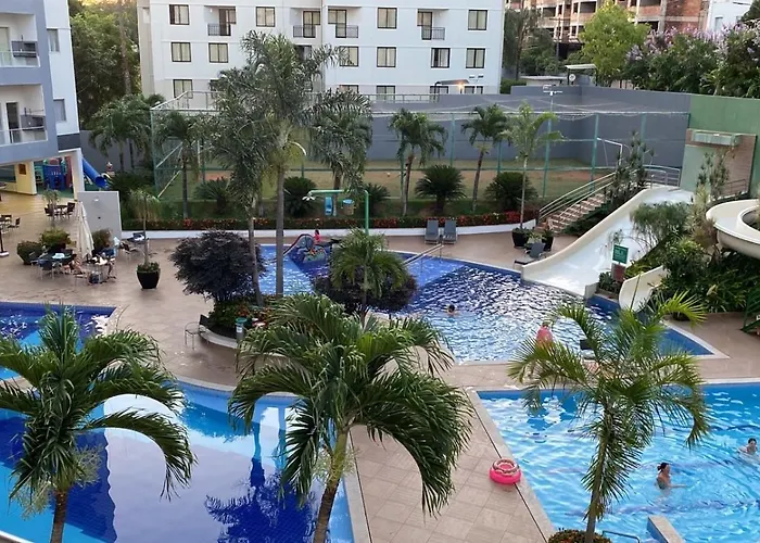 Apto Com 3 Suites, Linda Vista E Otima Area De Lazer - Ate 10 Pessoas
