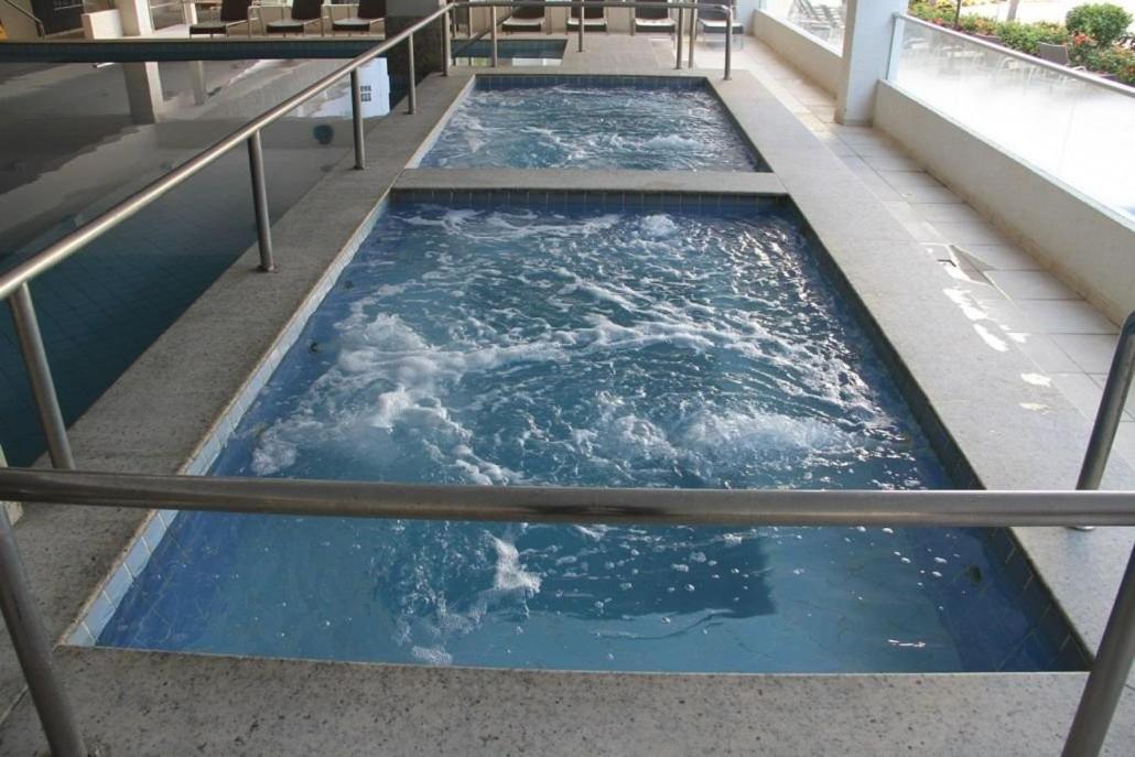 Apartment Apto Com 3 Suites, Linda Vista E Otima Area De Lazer - Ate 10 Pessoas *