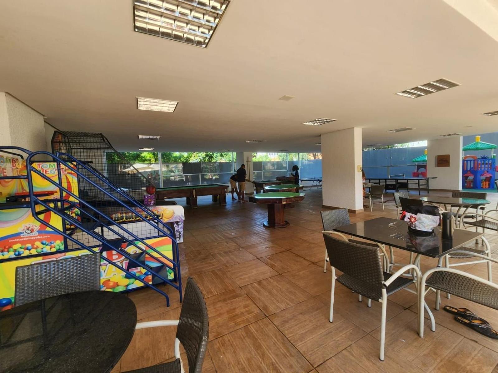 Apto Com 3 Suites, Linda Vista E Otima Area De Lazer - Ate 10 Pessoas *