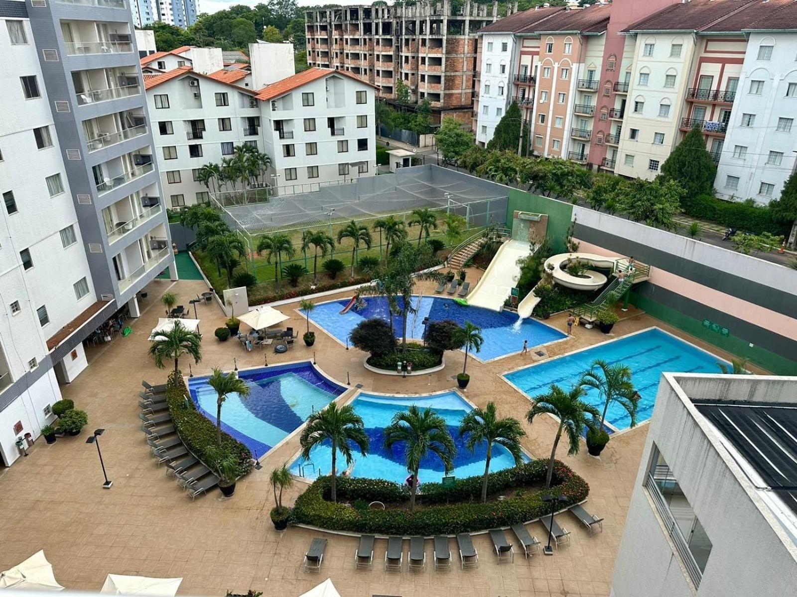 Apto Com 3 Suites, Linda Vista E Otima Area De Lazer - Ate 10 Pessoas Rio Quente