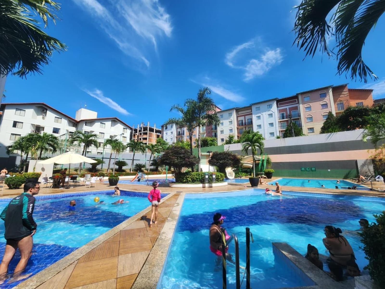 Apartment Apto Com 3 Suites, Linda Vista E Otima Area De Lazer - Ate 10 Pessoas *